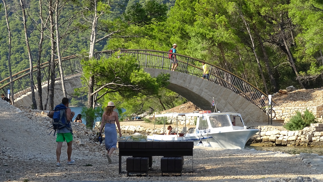 Veliki most, Mljet